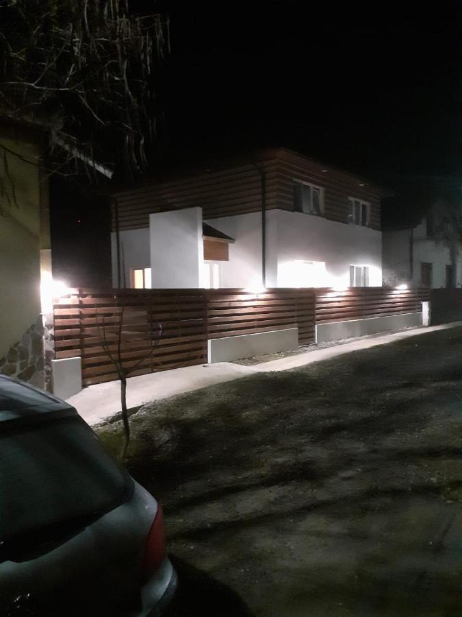 Vila Onix Sacueni ภายนอก รูปภาพ